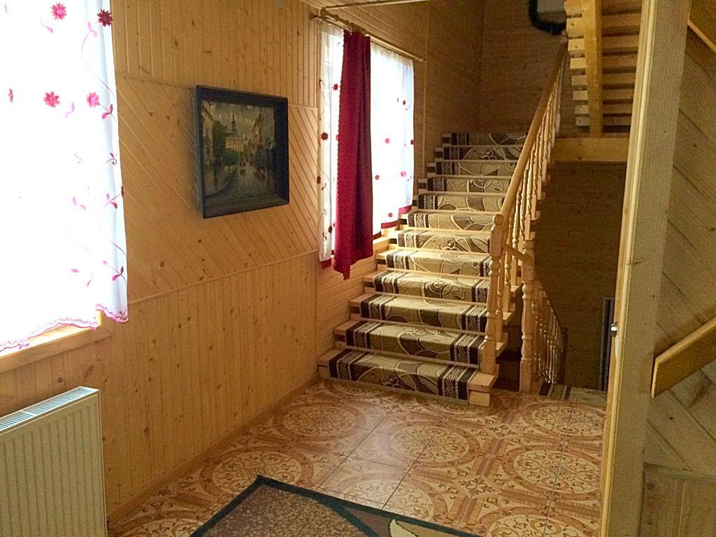 Hotel Dream House Yablunytsya Esterno foto